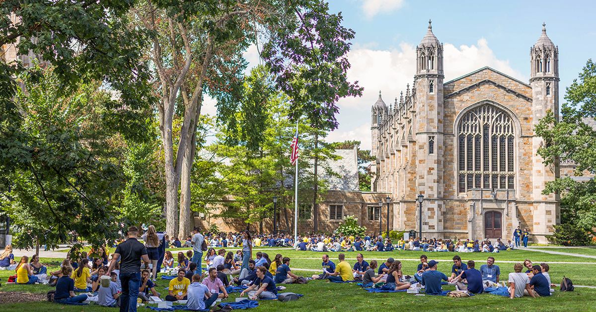 Students gathered in the Law Quad during Orientation 2025.