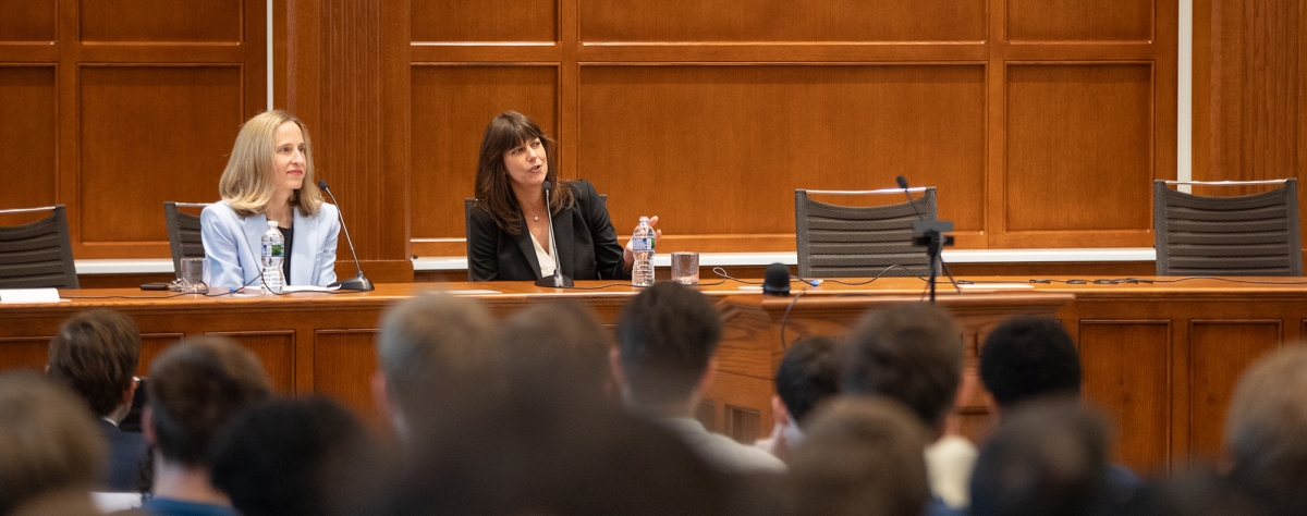 Elizabeth Prelogar and Professor Leah Litman, ’10 speaking to the law school community.
