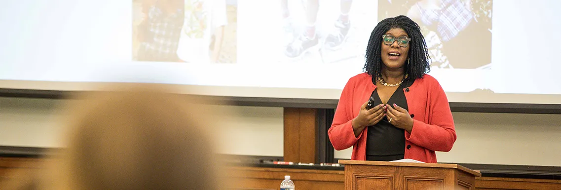 Business Leader Dara Pincas, '97, Offers 'Golden Nuggets of Advice' to Law Students