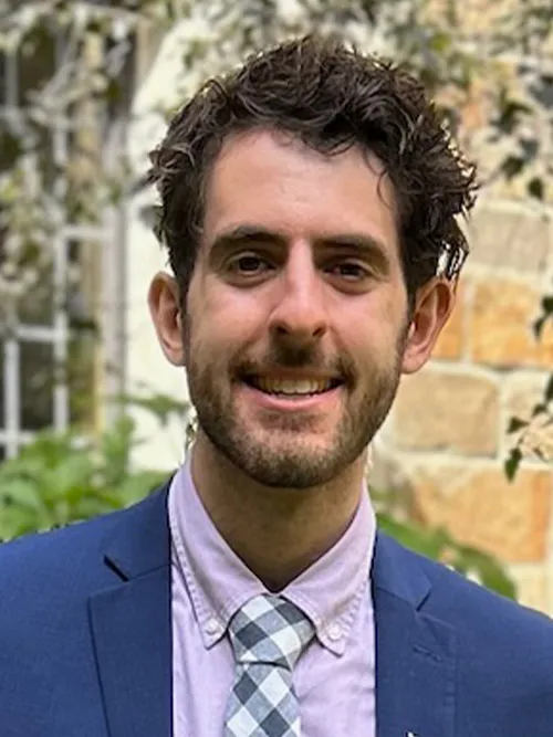 Portrait of Michael Deneroff