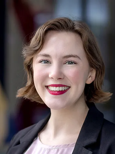 Portrait of Elisabeth Brennen, ’21