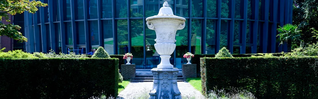 Exterior of the Hague Academy building