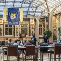 Students in the Upper Commons showing full room